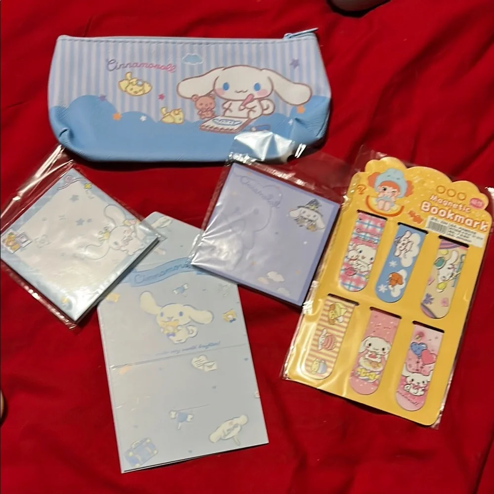 Cinnamoroll Stationery Set with Blue and White Accessories